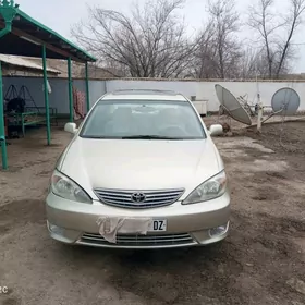 Toyota Camry 2003