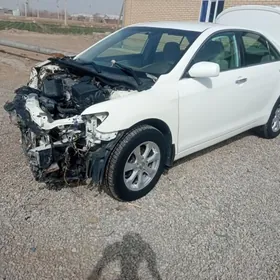 Toyota Camry 2010