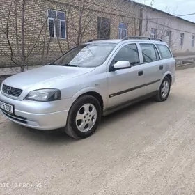 Opel Astra 2000