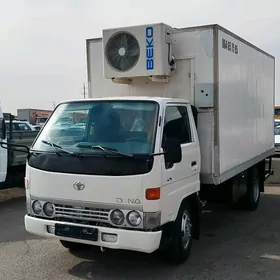 Mitsubishi Canter 1998