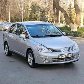 Nissan Versa 2009