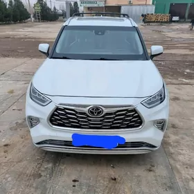 Toyota Highlander 2020