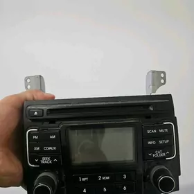 magnitofon Hyundai sonata