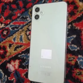 Самсунг а 05