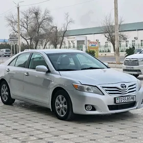 Toyota Camry 2010