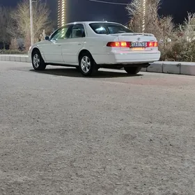 Toyota Camry 1997