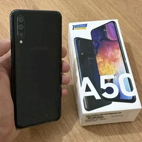 SAMSUNG  A50  4/64