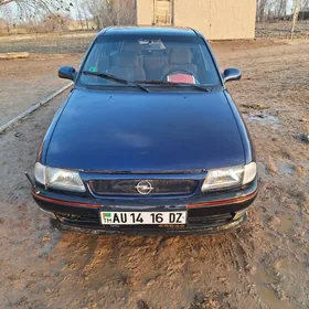 Opel Astra 1995