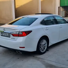 Lexus ES 350 2016