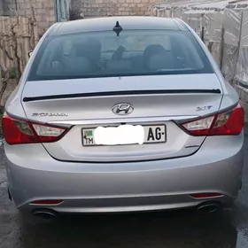 Hyundai Sonata 2012