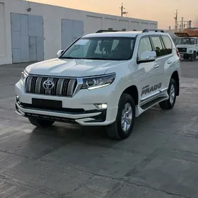 Toyota Land Cruiser Prado 2023