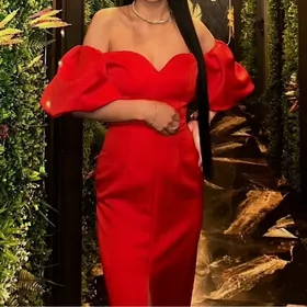 Платье вечернее