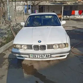 BMW 535 1990
