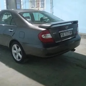 Toyota Camry 2003