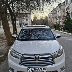 Toyota Highlander 2016