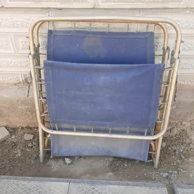 раскладушка