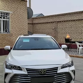 Toyota Avalon 2020