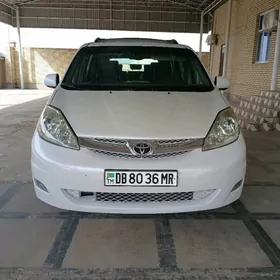 Toyota Sienna 2006