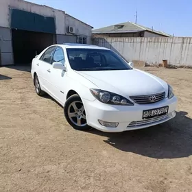 Toyota Camry 2003