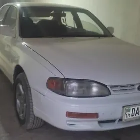 Toyota Camry 1995