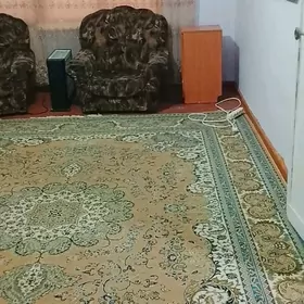 Arenda 2 Kom 1 etaj Gagarin