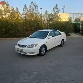 Toyota Camry 2005