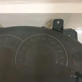 Camry Aviryon piribor