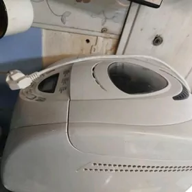 Hamyr tayynlayan enjam