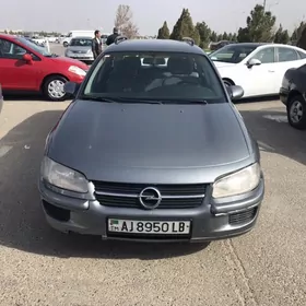 Opel Omega 1995