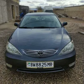 Toyota Camry 2005