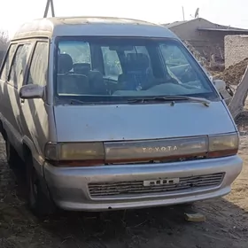 Toyota Town Ace 1990