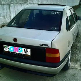 Opel Vectra 1990