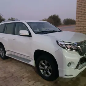 Toyota Land Cruiser Prado 2012
