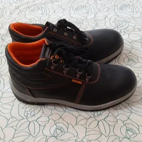 эркек иш ковуш