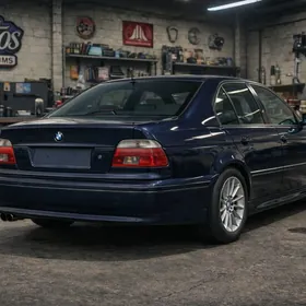 BMW E39 1998