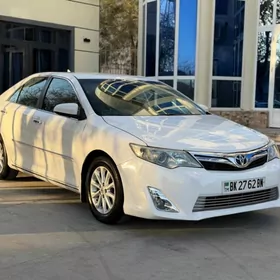 Toyota Camry 2012