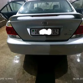 Toyota Camry 2004
