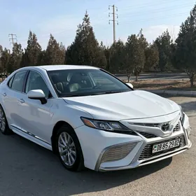 Toyota Camry 2022