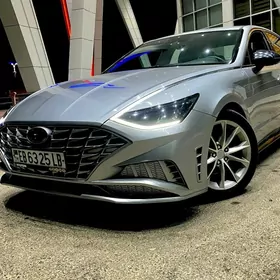 Hyundai Sonata 2021