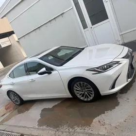 Lexus ES 350 2021