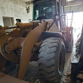 Caterpillar Excavator 2003