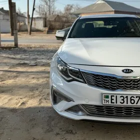 Kia Optima 2020
