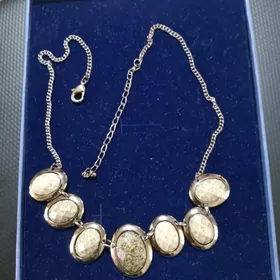 Колье из натурального камня