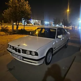 BMW E34 1989