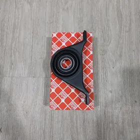 Padwisnoý mers C204 W212 FEBI