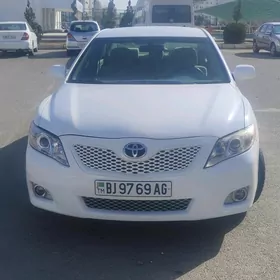 Toyota Camry 2010