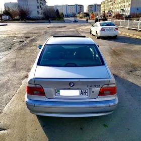 BMW 528 2000
