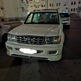 Toyota Land Cruiser 2000