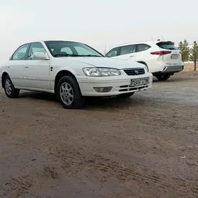 Toyota Camry 1998
