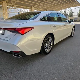 Toyota Avalon 2020